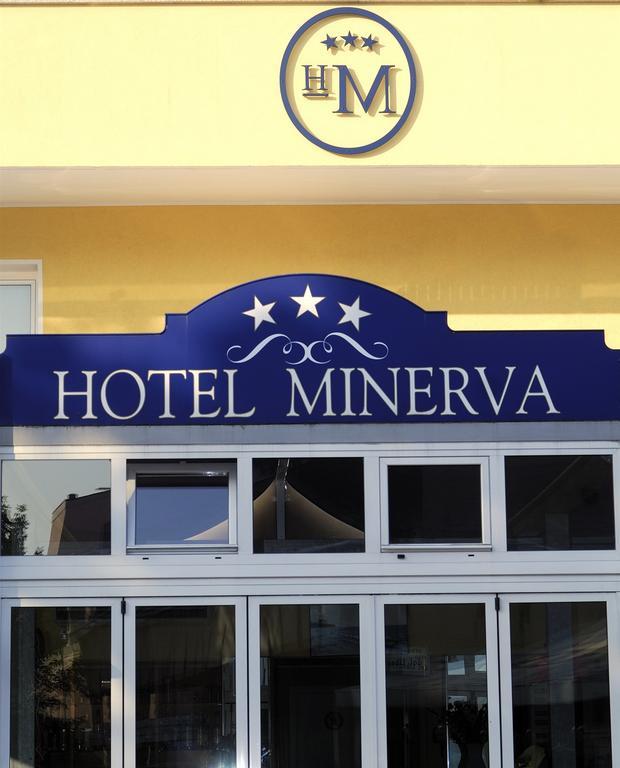 Hotel Minerva 리그나노 사비아도로 외부 사진