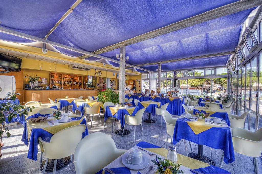 Hotel Minerva 리그나노 사비아도로 외부 사진