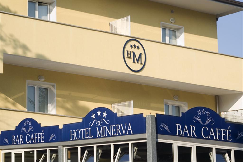 Hotel Minerva 리그나노 사비아도로 외부 사진